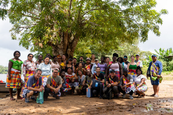 The Yutzu Group, together with representatives of the Saamaka people, as well as members of the teams from The Tenure Facility and TINTA in the Pikienslee community